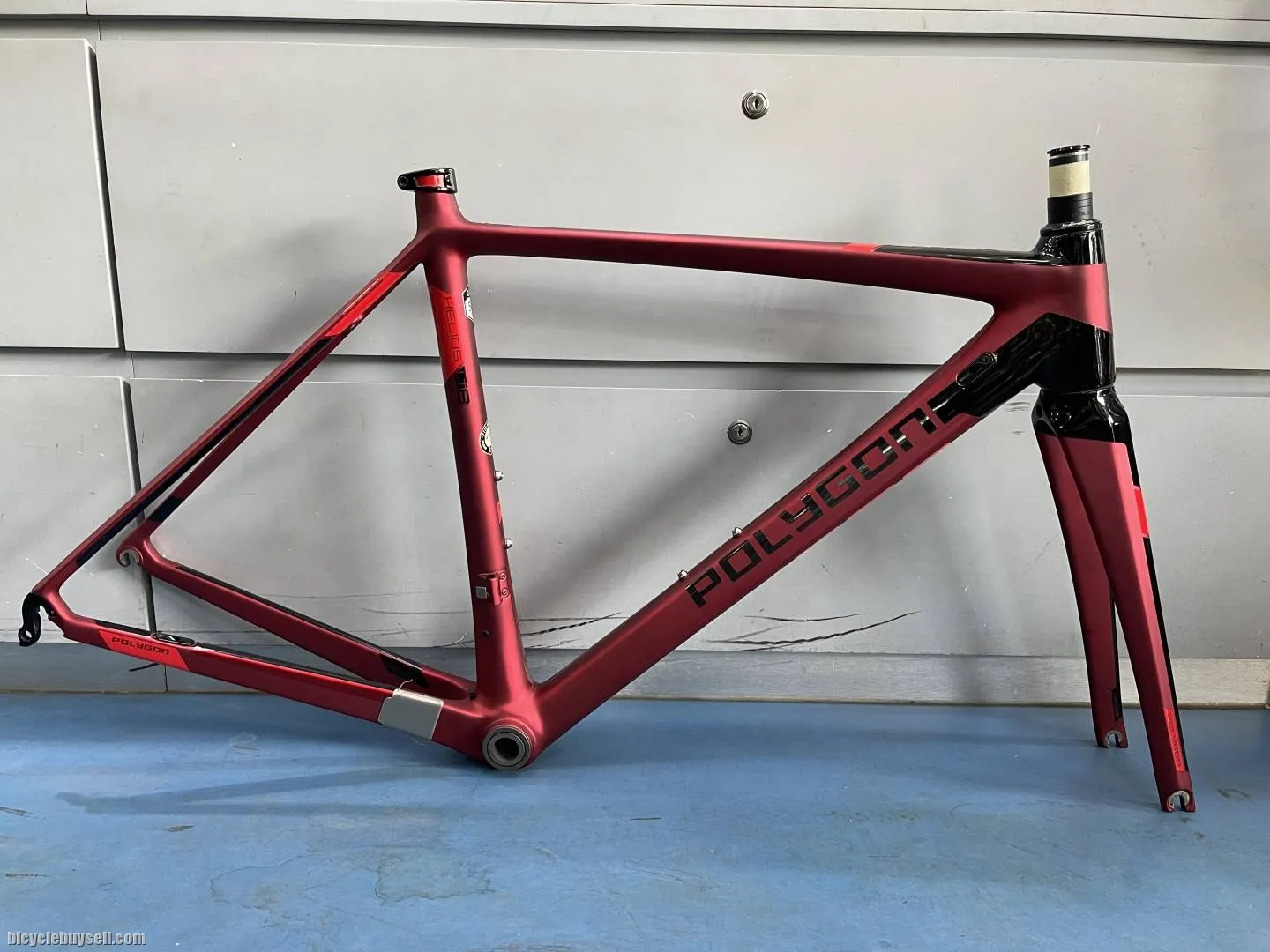 Frame cheap helios carbon