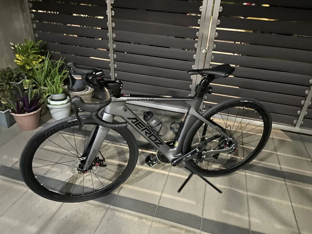 Aeroz road bike sale